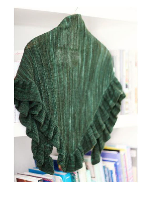 42b301b83fb58399aea41e549bb83c1539a98ca7_20020896_Tosh_Catherines_Shawl_pdf_page1of2