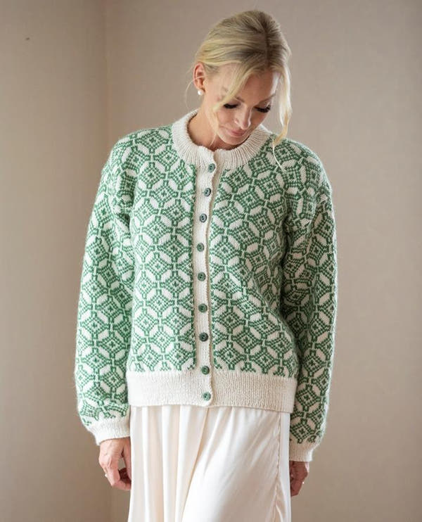 61950b24c467680d9b9db0367c2e063fce26daf3_20041930_Janna_Cardigan_Alpaca_Storm_Downloadable_PDF_Product_Overview_1_1_0